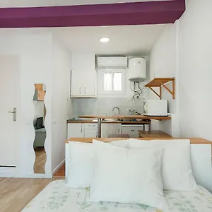 Sagrada Familia Apartment
